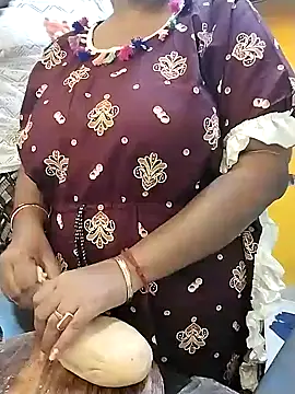 Snapshot of ANUBHABI chatting on 01-19-25, 02:38 ANUBHABI online show from 01-19-25, 02:38