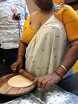 Snapshot of ANUBHABI chatting on 01-24-25, 03:13 ANUBHABI online show from 01-24-25, 03:13