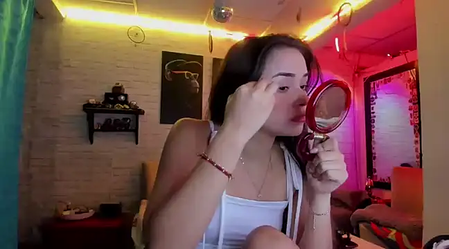 Kimmymadison- online show from 02-05-25, 09:29