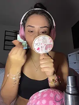 Kimmymadison- online show from 06-17-26, 08:43