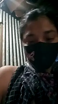 Snapshot of Aruyeshi- chatting on 02-11-25, 01:41 Aruyeshi- online show from 02-11-25, 01:41