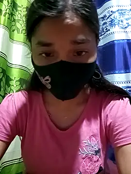 Snapshot of Aruyeshi- chatting on 03-11-25, 01:26 Aruyeshi- online show from 03-11-25, 01:26