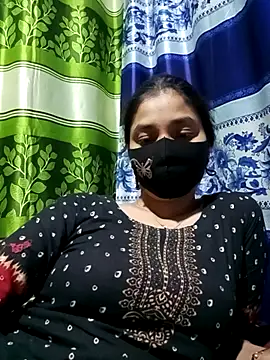 Snapshot of Aruyeshi- chatting on 03-18-25, 09:20 Aruyeshi- online show from 03-18-25, 09:20