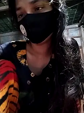 Snapshot of Aruyeshi- chatting on 09-13-25, 12:21 Aruyeshi- online show from 09-13-25, 12:21