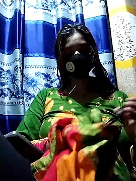 Snapshot of Aruyeshi- chatting on 09-14-25, 08:02 Aruyeshi- online show from 09-14-25, 08:02