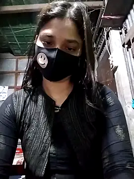 Snapshot of Aruyeshi- chatting on 09-28-25, 01:27 Aruyeshi- online show from 09-28-25, 01:27