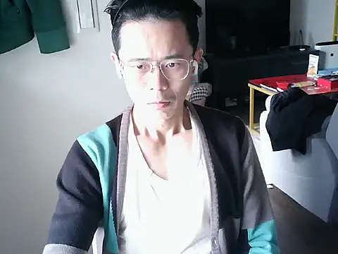 Snapshot of ker1ker chatting on 02-08-25, 02:04 ker1ker online show from 02-08-25, 02:04