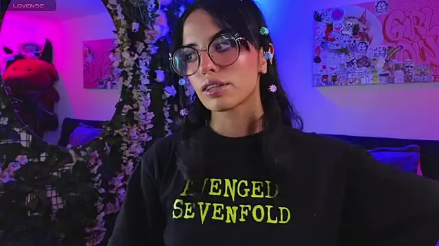 Snapshot of Dann_dan chatting on 02-17-26, 04:09 Dann dan online show from 02-17-26, 04:09