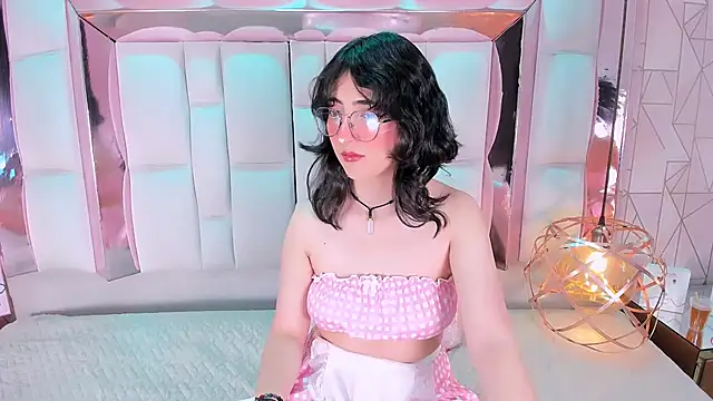 SaraMartini1 online show from 09-14-25, 05:50