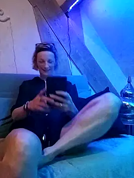 Snapshot of tatianasexymilf chatting on 02-11-26, 08:36 tatianasexymilf online show from 02-11-26, 08:36