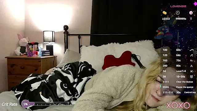 EllieeRose online show from 03-01-25, 07:37