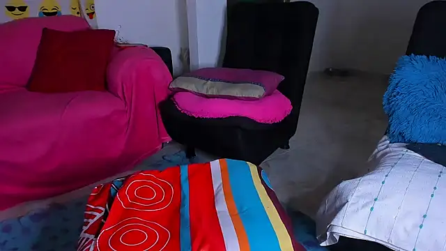 kerlysmith 24 online show from 10-03-25, 08:39