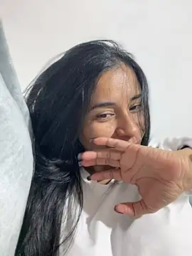 ANA CARTER online show from 02-19-26, 01:45