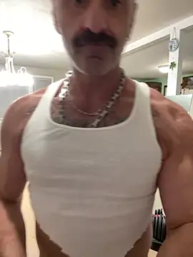 DaddySnowXX online show from 04-10-26, 05:34