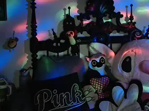 Snapshot of MadisonJayde chatting on 02-21-25, 07:34 MadisonJayde online show from 02-21-25, 07:34