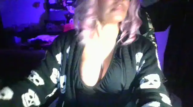 Snapshot of MadisonJayde chatting on 03-16-25, 07:48 MadisonJayde online show from 03-16-25, 07:48