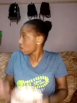 SweetWhisper online show from 11-11-25, 11:43