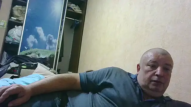 Art Ass online show from 10-13-25, 05:46