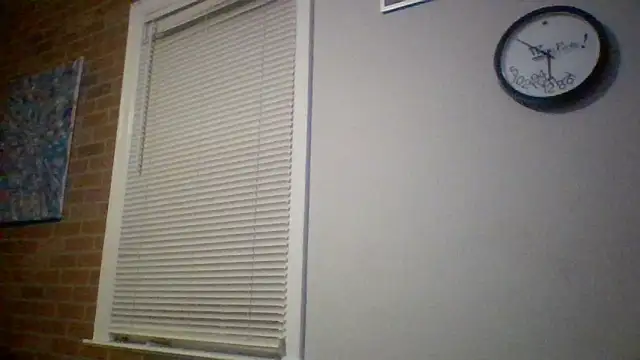 Snapshot of trash4cash chatting on 12-26-24, 11:46 trash4cash online show from 12-26-24, 11:46
