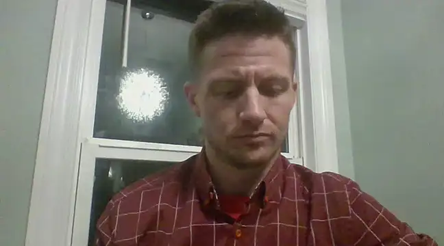 Snapshot of trash4cash chatting on 01-06-25, 12:27 trash4cash online show from 01-06-25, 12:27