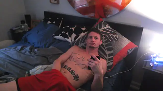 Snapshot of trash4cash chatting on 01-18-25, 06:32 trash4cash online show from 01-18-25, 06:32