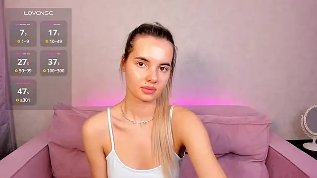 Erika Carpenter online show from 03-07-25, 03:29