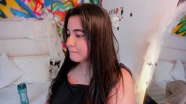 Liana Bernocchi online show from 10-02-25, 07:21