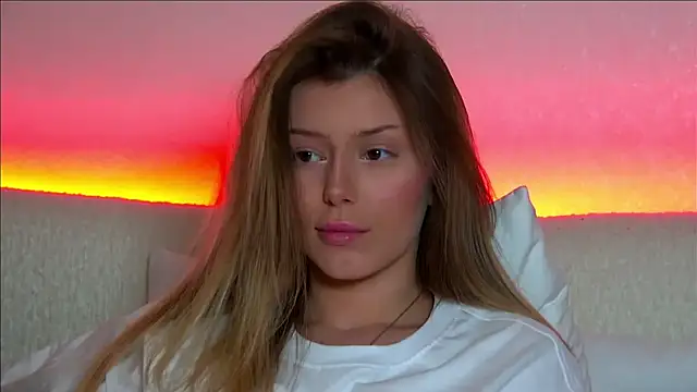 Snapshot of LiliaBianka chatting on 02-02-25, 10:13 LiliaBianka online show from 02-02-25, 10:13
