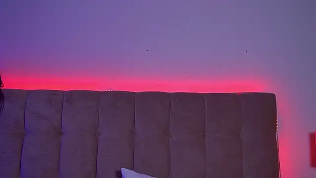 Snapshot of LiliaBianka chatting on 02-21-25, 06:29 LiliaBianka online show from 02-21-25, 06:29