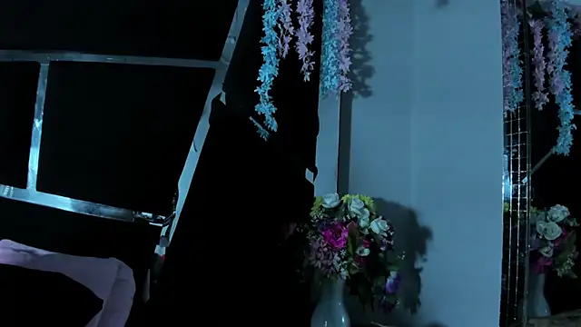 Snapshot of MaddyHudson chatting on 01-13-26, 09:53 MaddyHudson online show from 01-13-26, 09:53