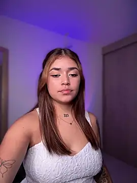 JoselinFlower  online show from 12-18-24, 04:09