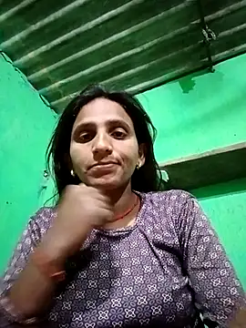 Baby  Shreya online show from 10-27-25, 10:36