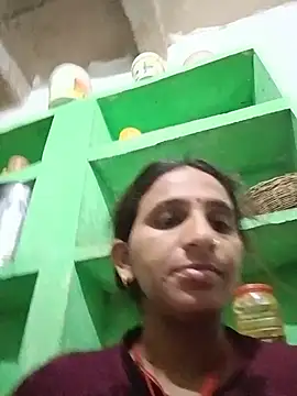 Snapshot of Baby__Shreya chatting on 05-13-26, 09:00 Baby Shreya online show from 05-13-26, 09:00