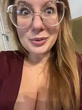 Vanilladreams online show from 12-14-25, 11:53