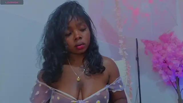 KilyetVera3x online show from 04-26-26, 06:00