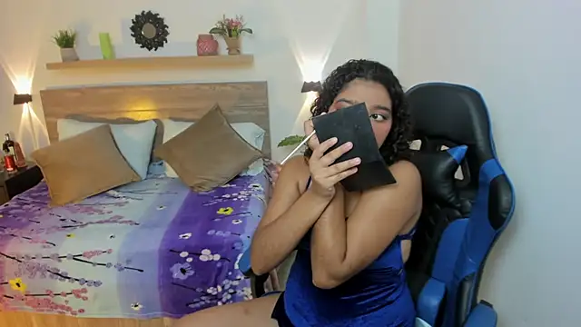 Snapshot of aurora_rodriguez chatting on 10-23-25, 12:48 aurora rodriguez online show from 10-23-25, 12:48