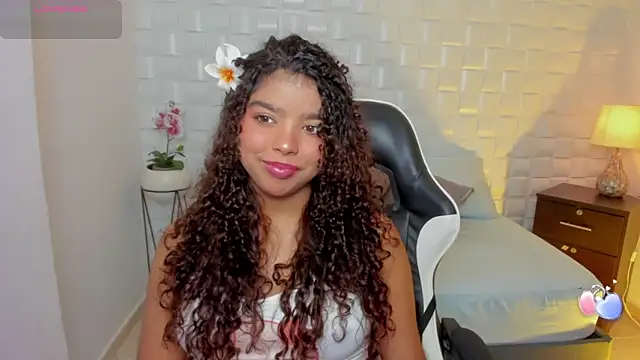 Snapshot of aurora_rodriguez chatting on 10-25-25, 12:34 aurora rodriguez online show from 10-25-25, 12:34