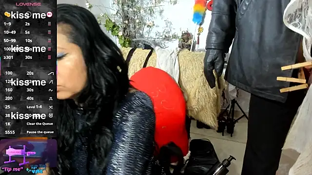 Erlinda-engel online show from 06-15-26, 11:23