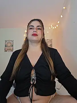 Juliietha servas online show from 10-25-25, 01:46