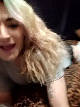 Snapshot of kylierae3133 chatting on 12-14-25, 05:13 kylierae3133 online show from 12-14-25, 05:13