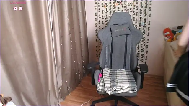 MargoFoxy online show from 07-27-26, 12:34