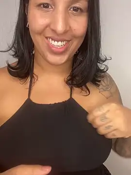 Snapshot of Indiadeusa chatting on 02-05-26, 05:50 Indiadeusa online show from 02-05-26, 05:50