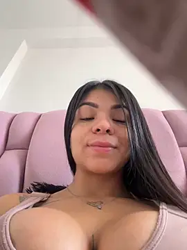 SophiaKarson online show from 01-05-25, 02:08