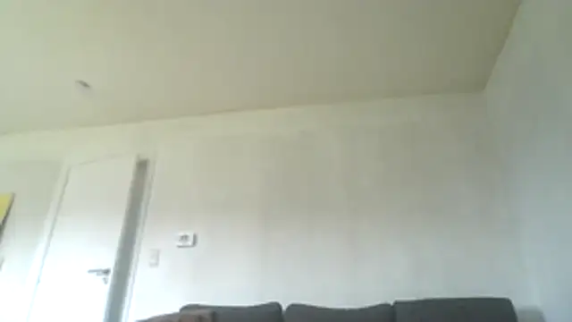 Snapshot of oopsxx chatting on 03-29-26, 03:23 oopsxx online show from 03-29-26, 03:23