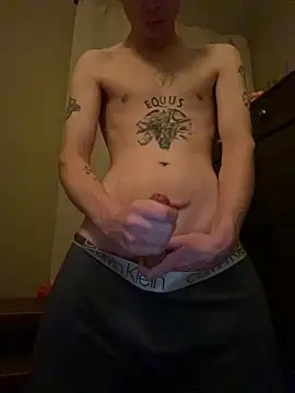 Snapshot of Mikeswanston chatting on 03-12-25, 10:26 Mikeswanston online show from 03-12-25, 10:26