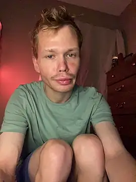 Snapshot of Mikeswanston chatting on 10-10-25, 08:13 Mikeswanston online show from 10-10-25, 08:13