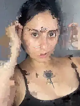 Snapshot of Azuna25 chatting on 07-28-26, 08:52 Azuna25 online show from 07-28-26, 08:52