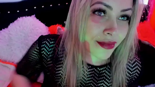 Natalia Montoya online show from 02-22-25, 05:13