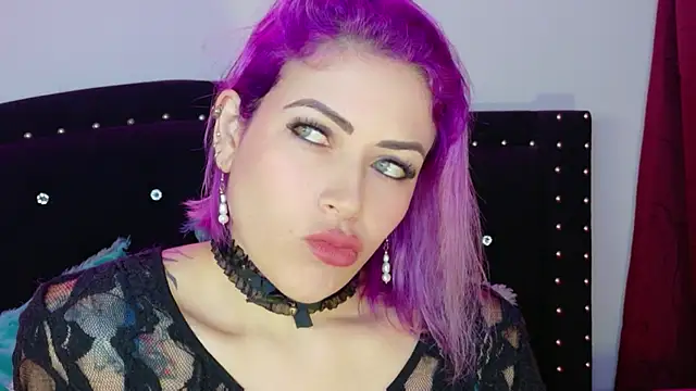 Snapshot of Natalia_Montoya chatting on 05-04-26, 11:56 Natalia Montoya online show from 05-04-26, 11:56