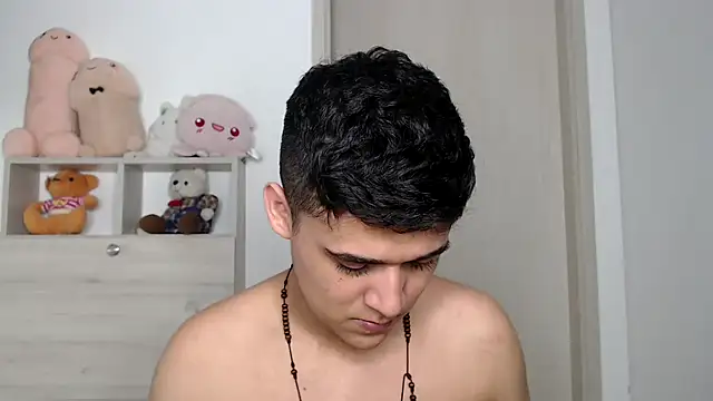 kaiine190 online show from 11-13-25, 07:40